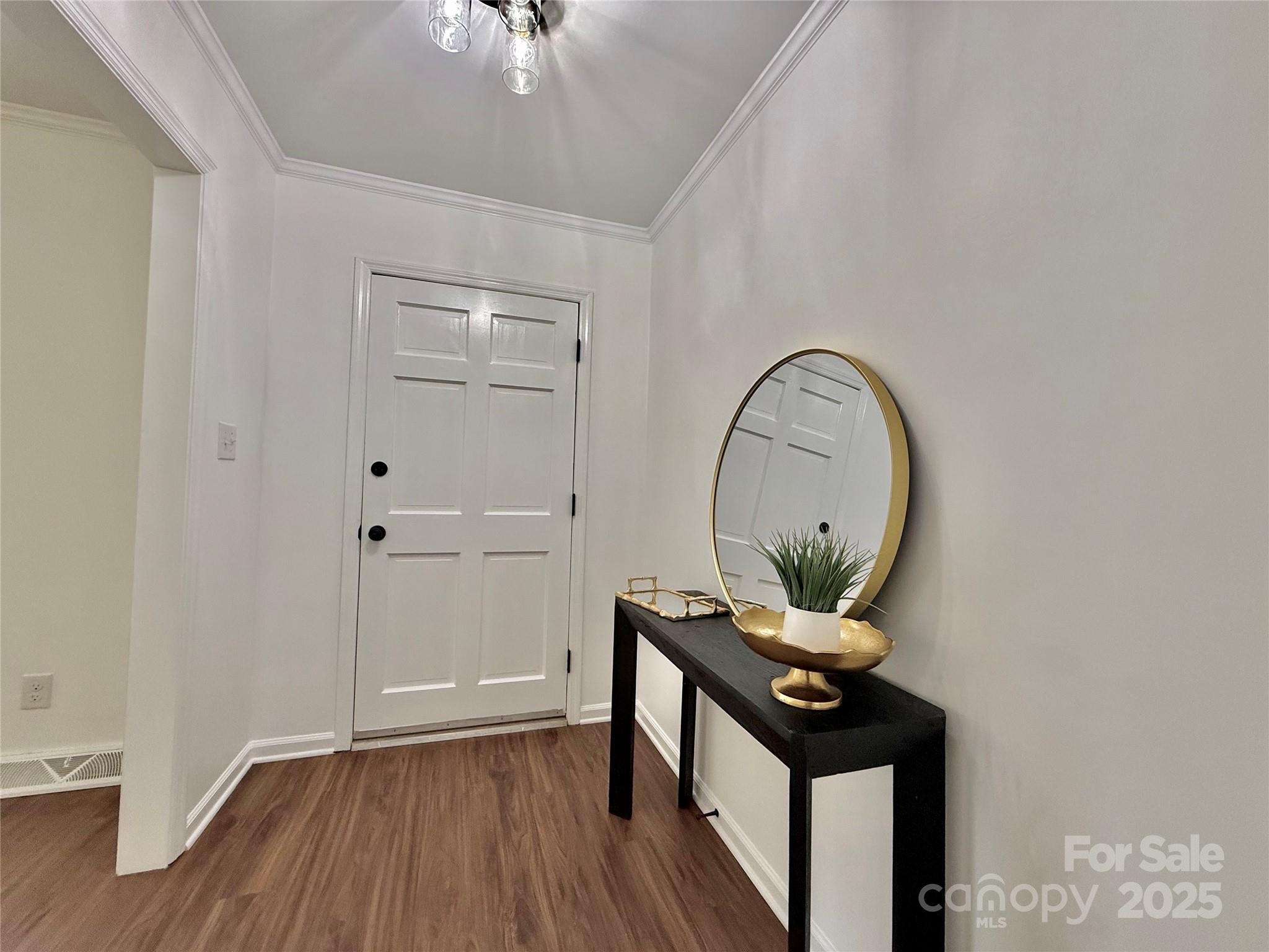 Country Club Estates - Residential