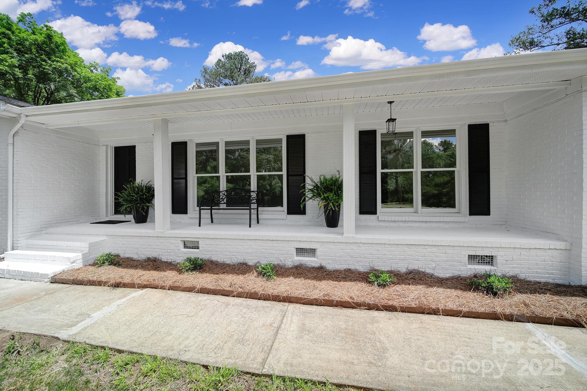 Country Club Estates - Residential