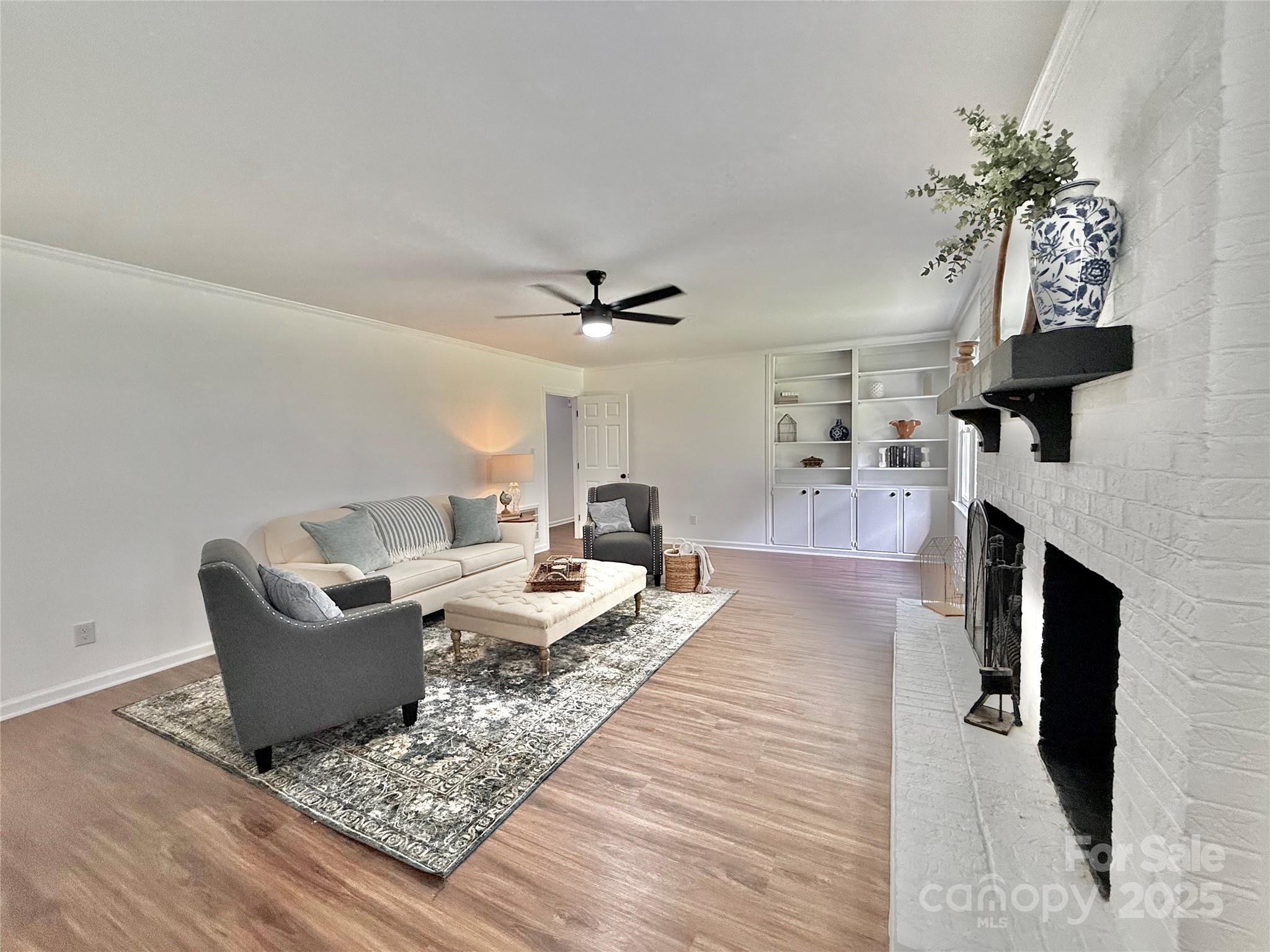 Country Club Estates - Residential