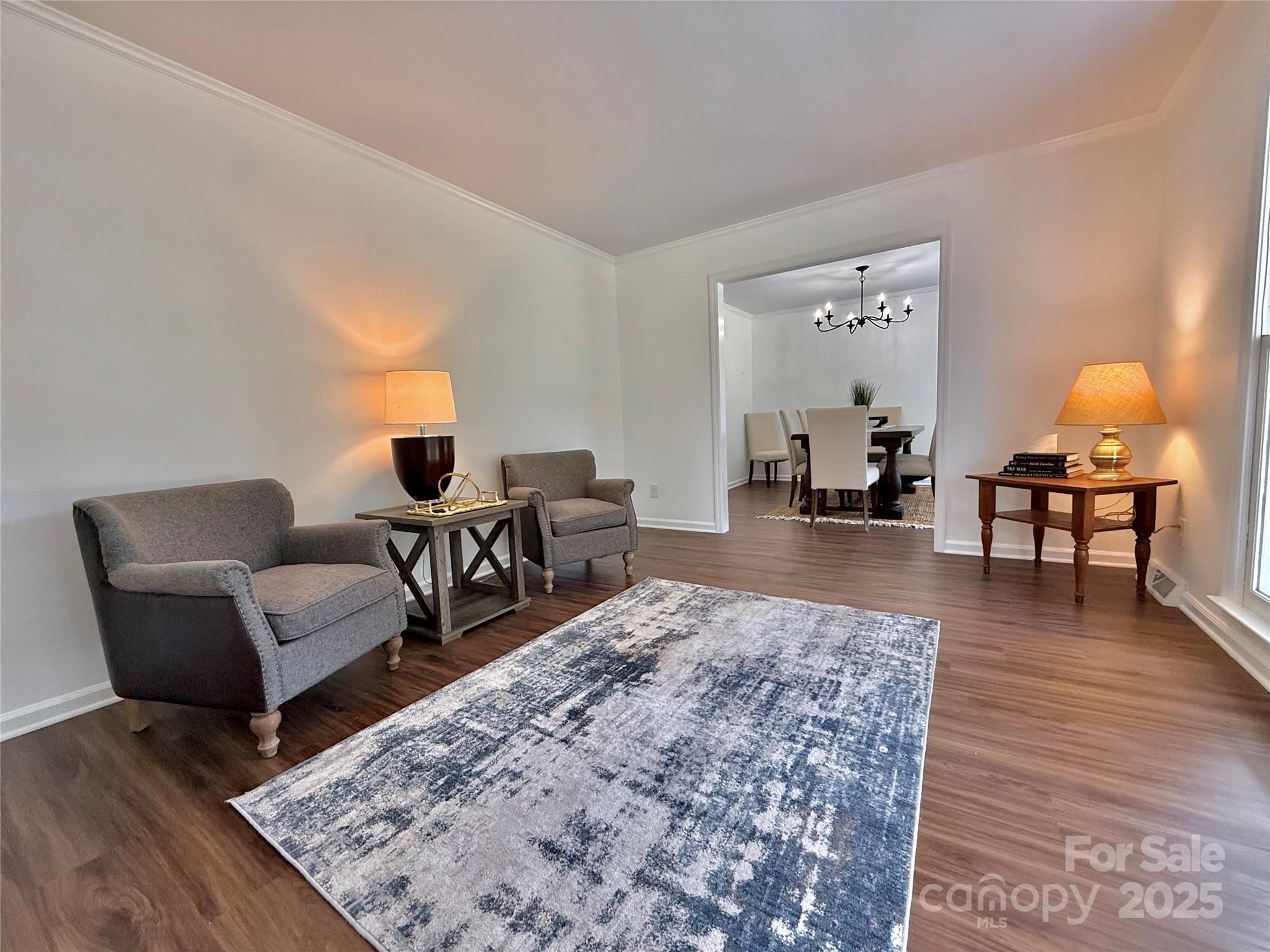 Country Club Estates - Residential