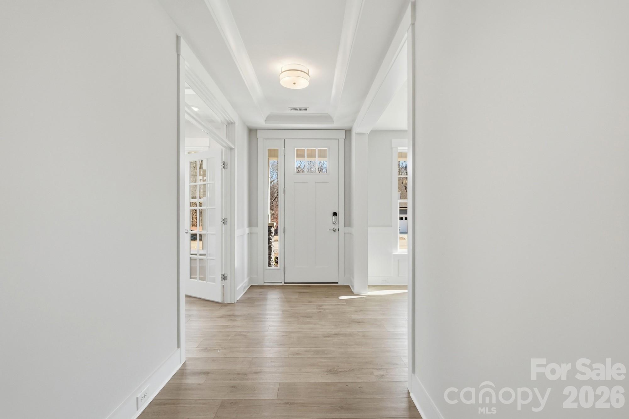 5054 McLaughlin Loop