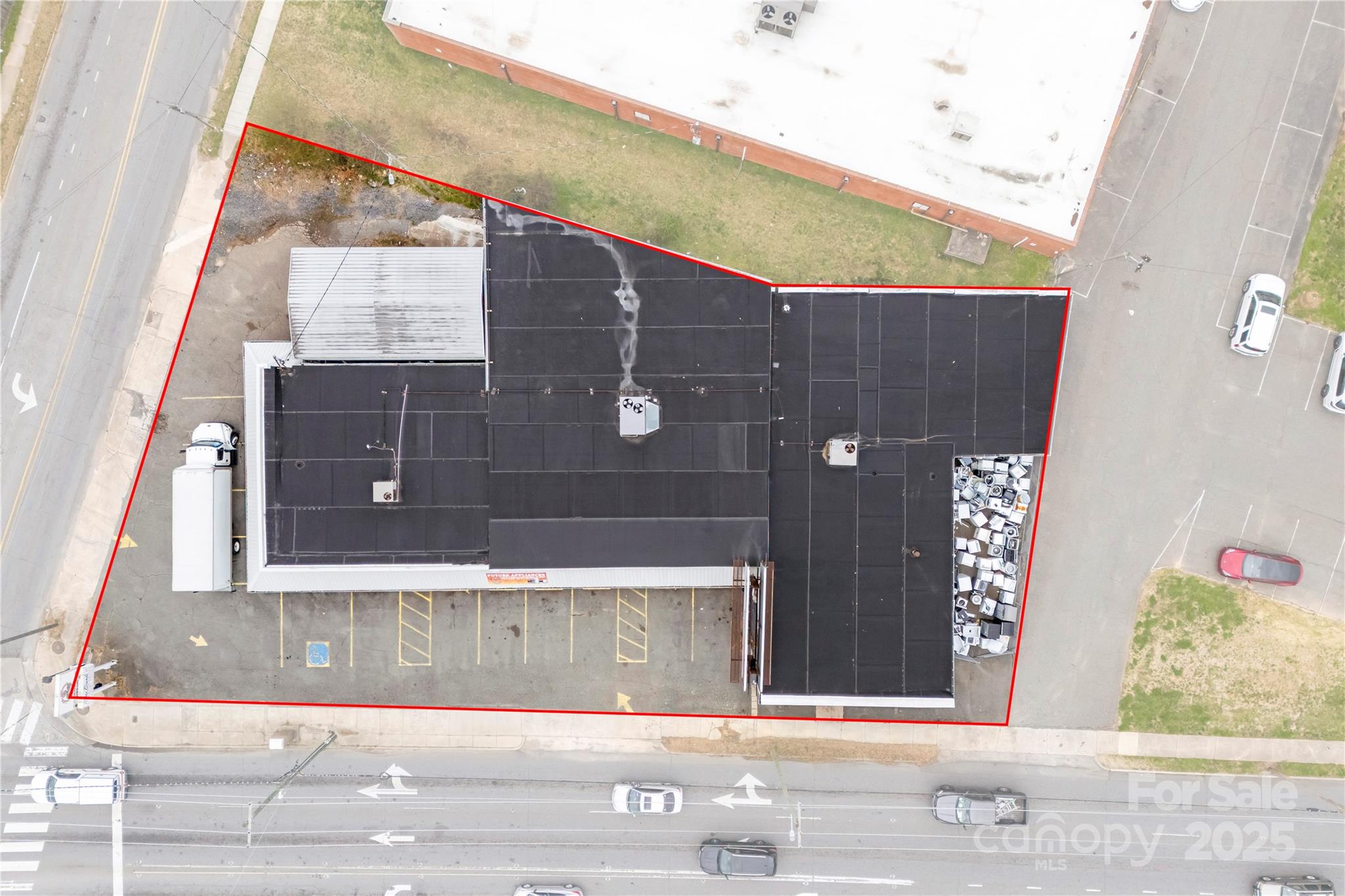 1403 W Franklin Boulevard