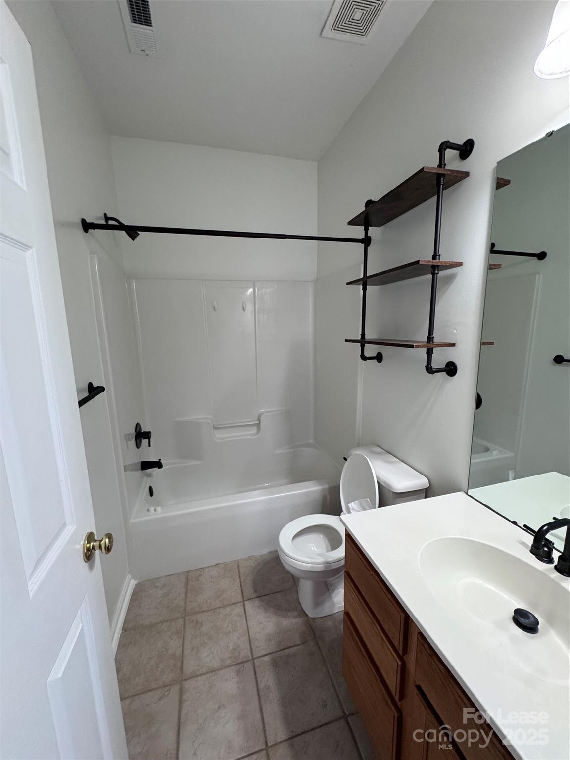 Highland Creek - Residential Lease