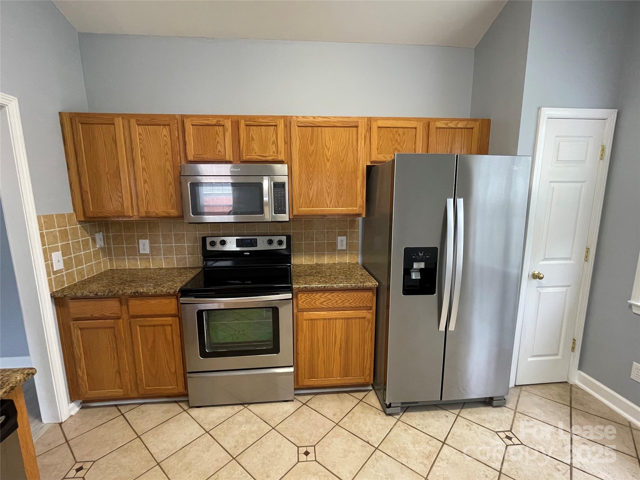 Highland Creek - Residential Lease