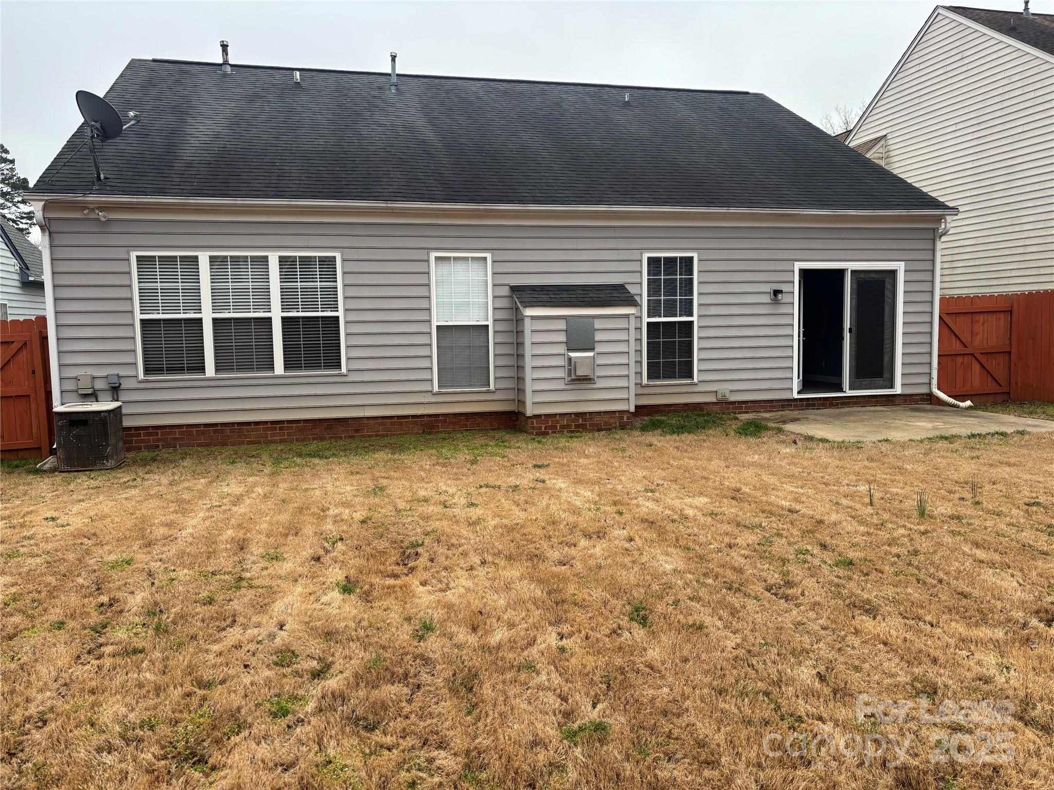 Highland Creek - Residential Lease