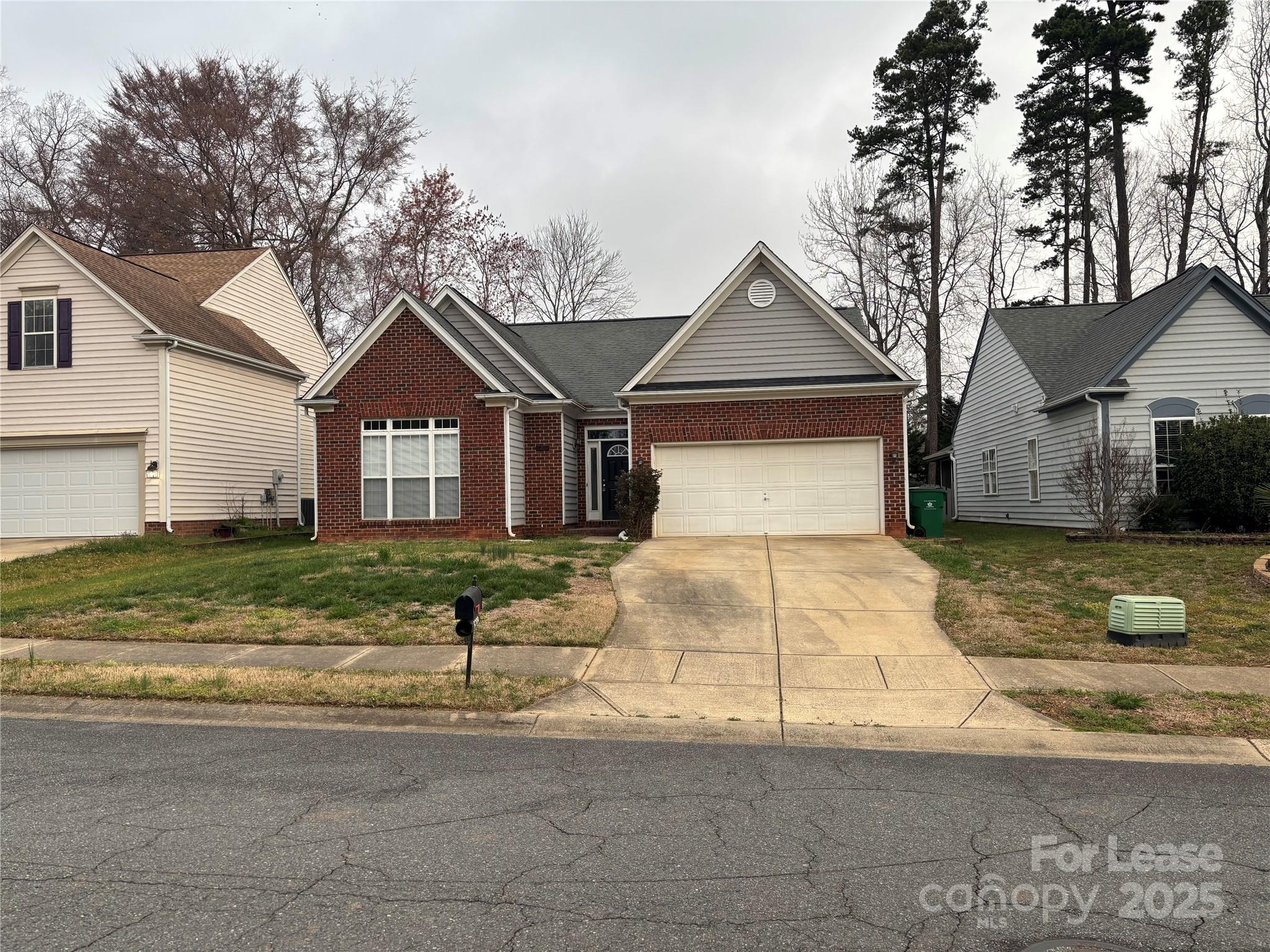 Highland Creek - Residential Lease