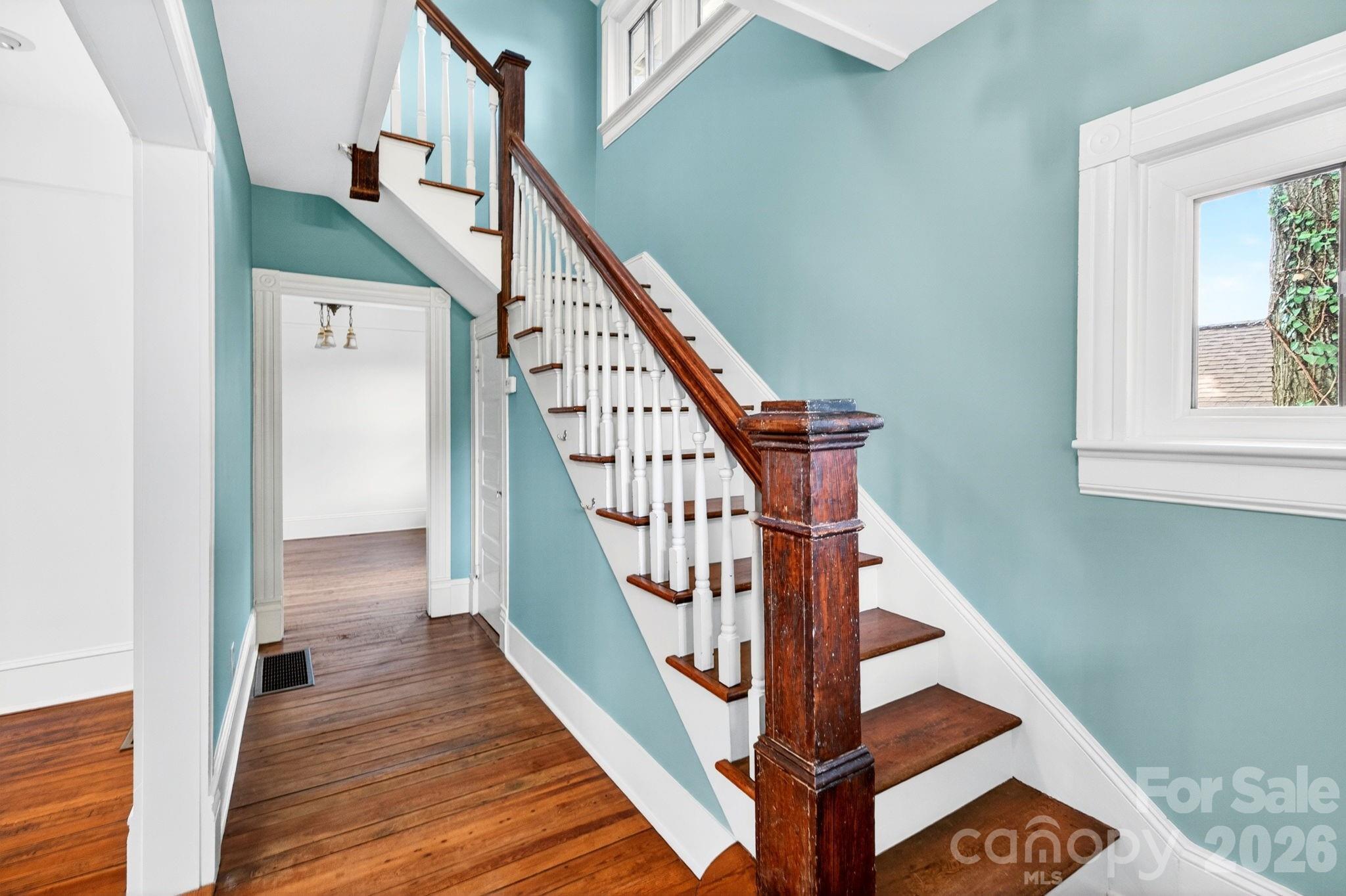 39 Bartlett Street