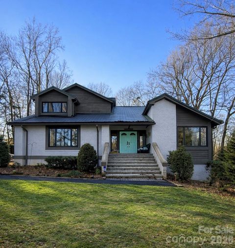 4418 Horseshoe Bend Matthews NC 28104