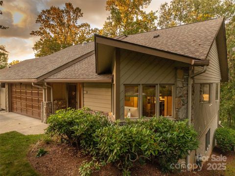 1302 Timber Trail Asheville NC 28804