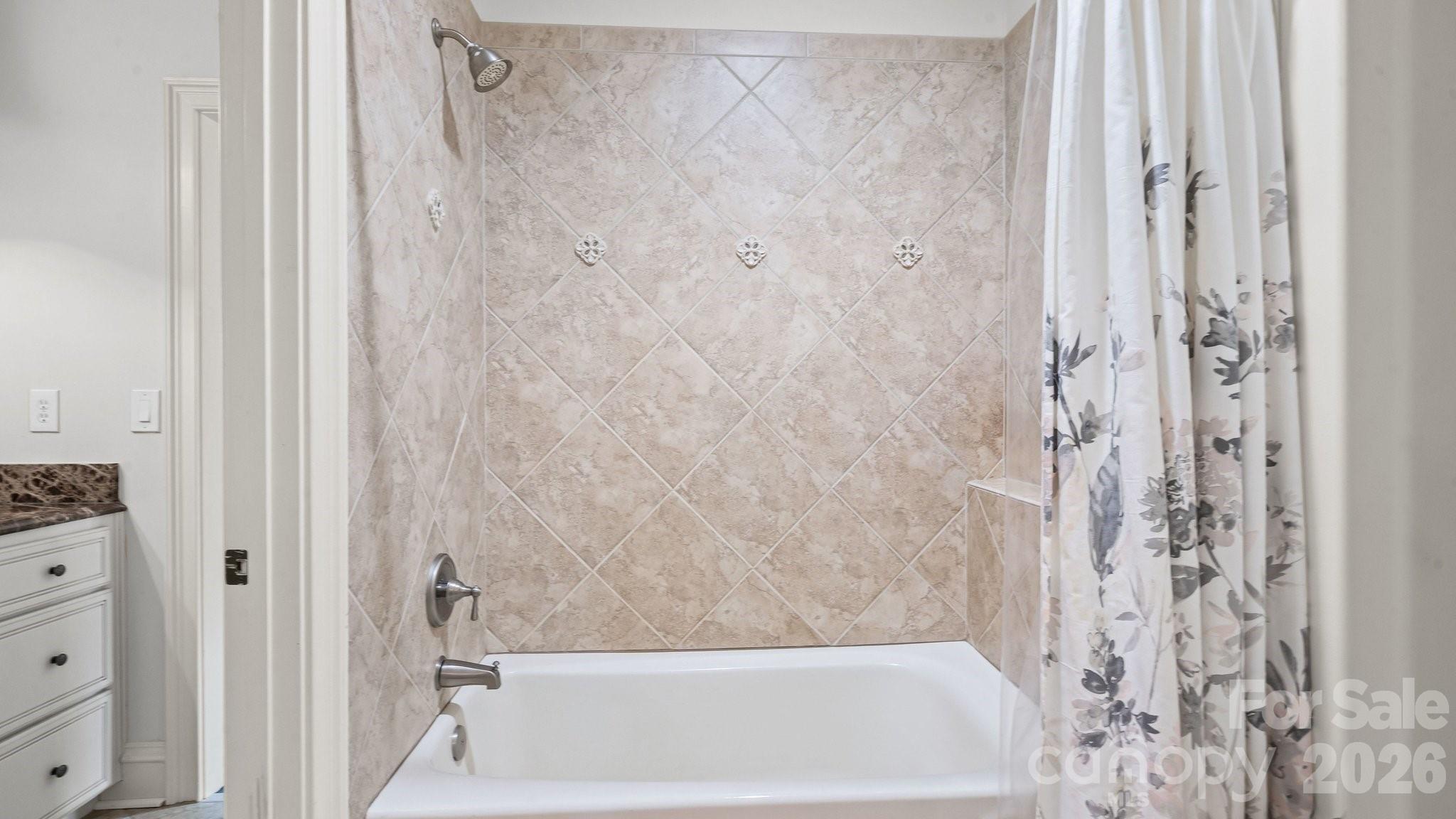 Red Oak Estates - Residential