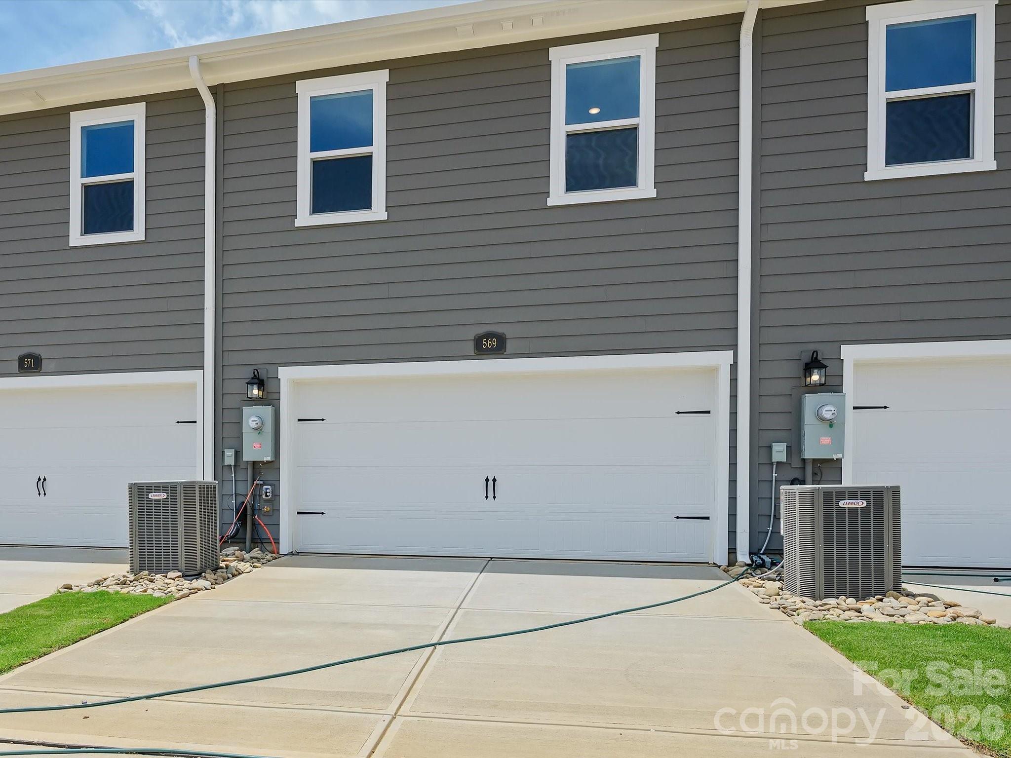 569 Cape Cod Way