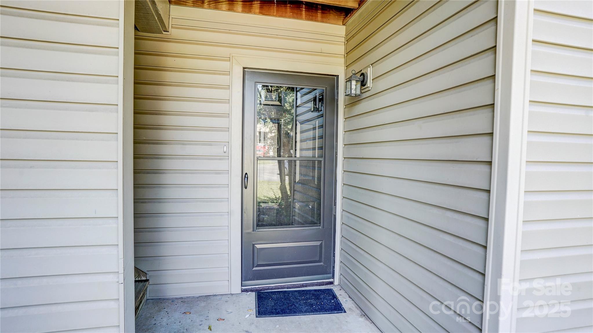 11047 Cedar View Road