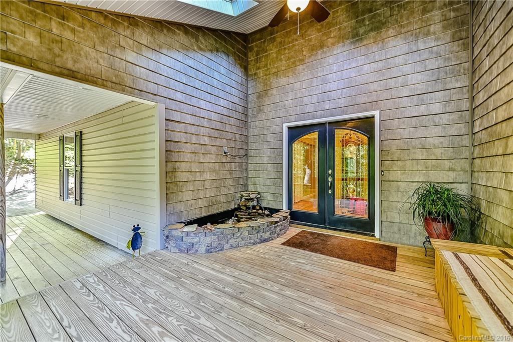 Tega Cay - Residential