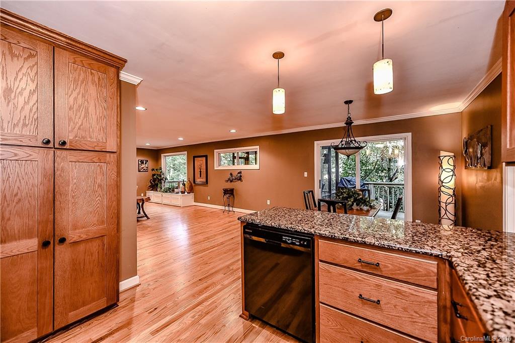 Tega Cay - Residential