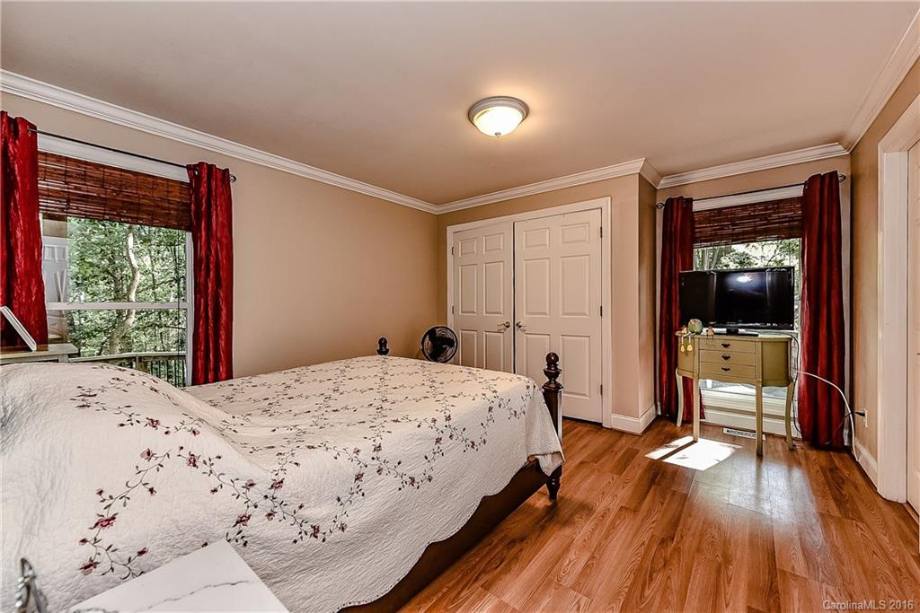 Tega Cay - Residential