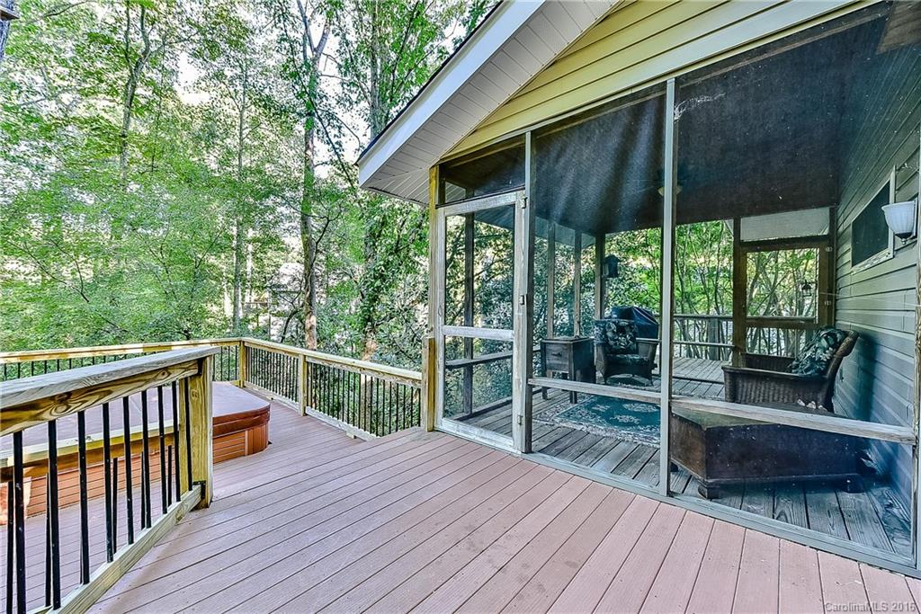 Tega Cay - Residential