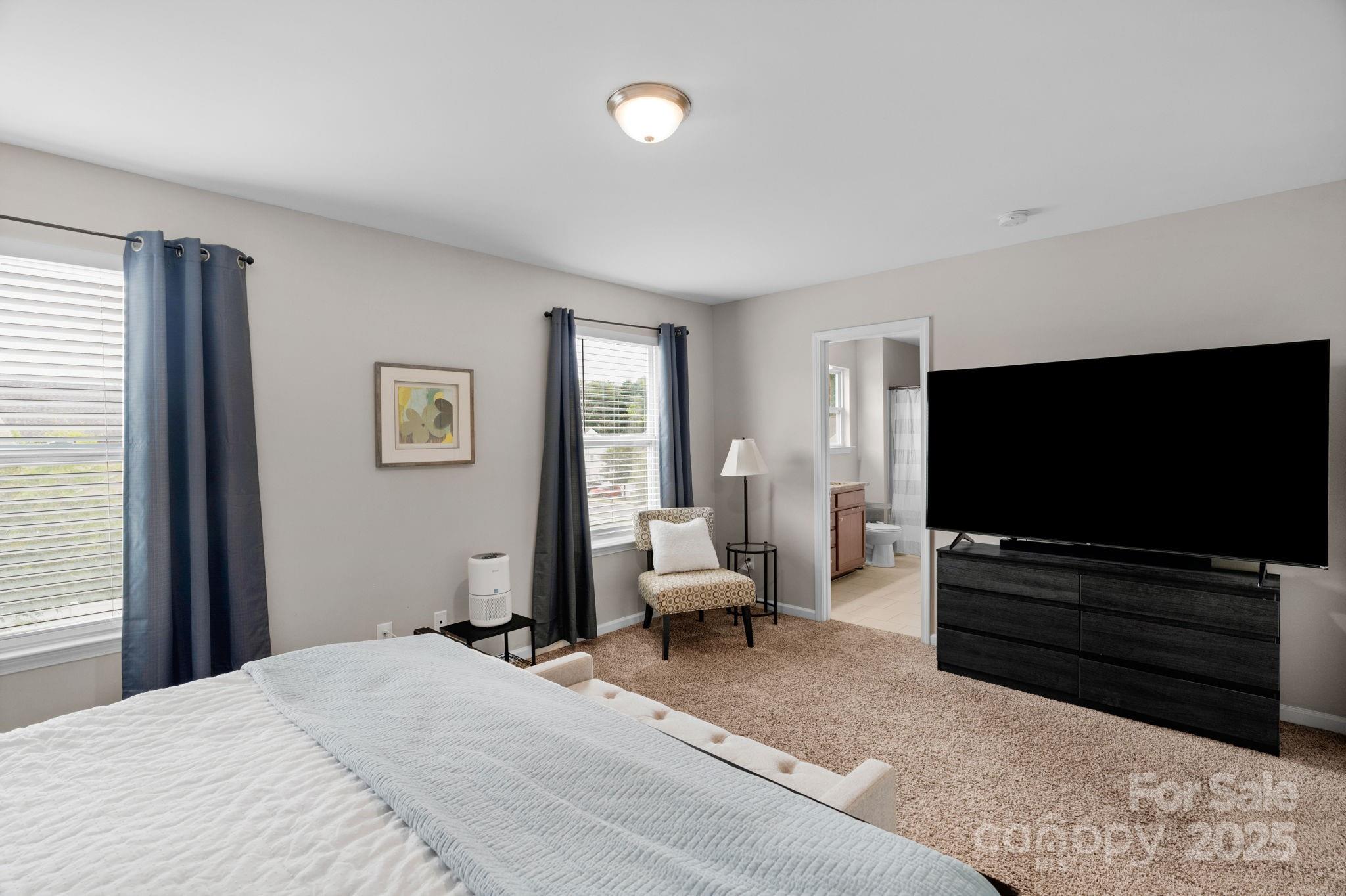 Newport Lakes - Residential