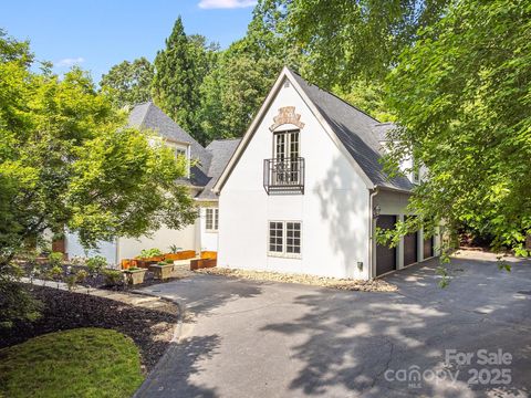 280 Sweetwater Hills Drive Hendersonville NC 28791
