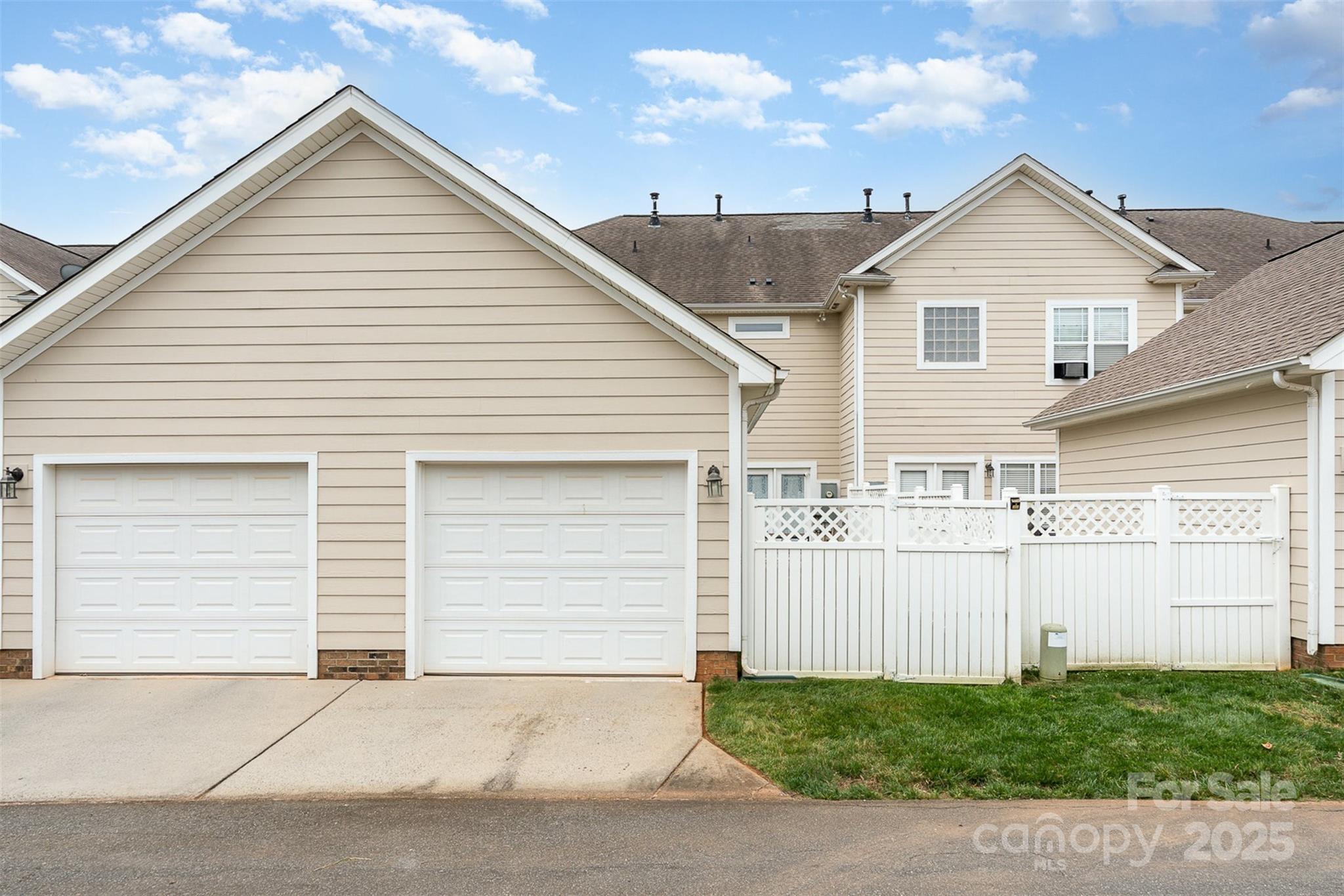 2324 Bonterra Boulevard