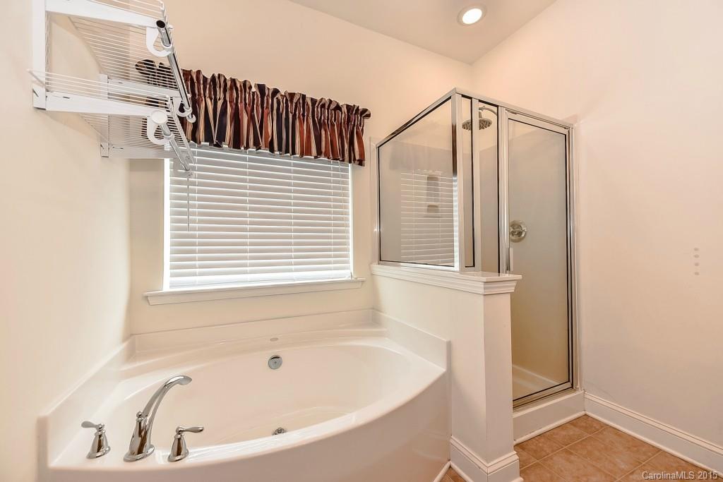 English Trails - Residential