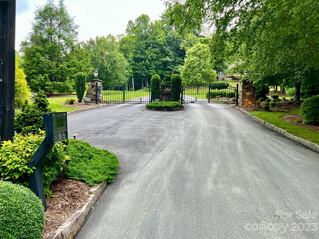 Somersby Park - Land