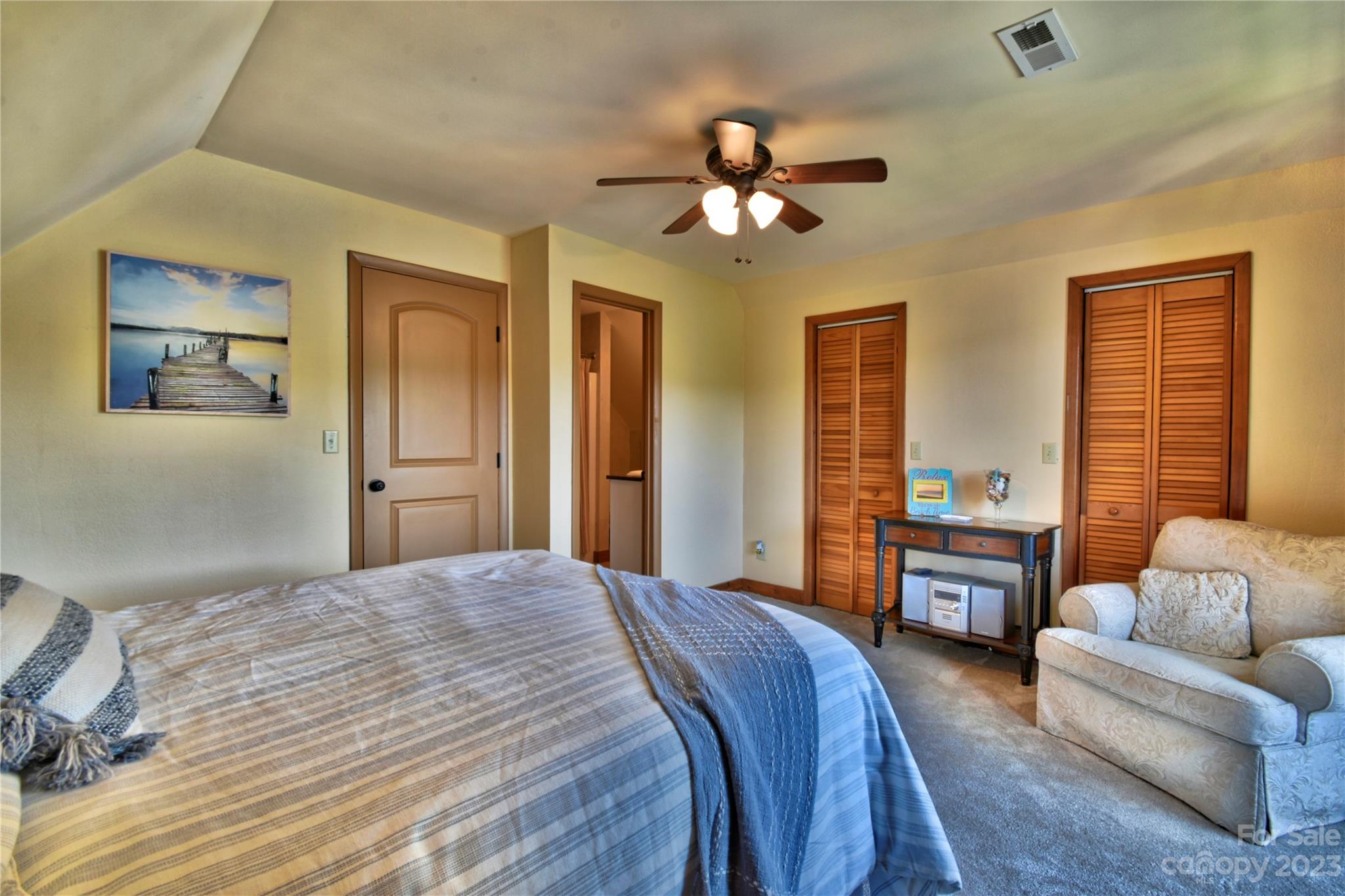 Badin Lake - Residential