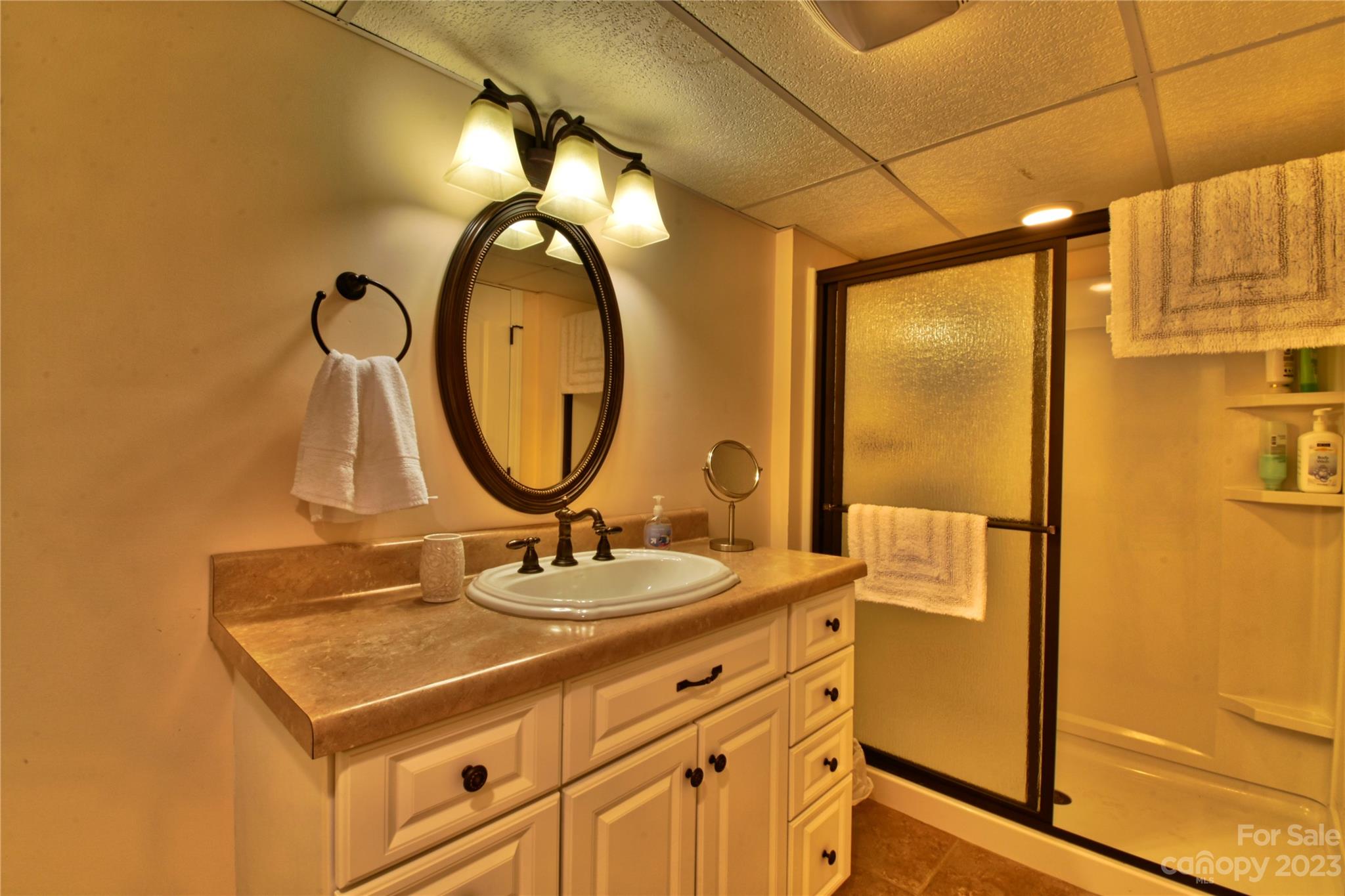 Badin Lake - Residential