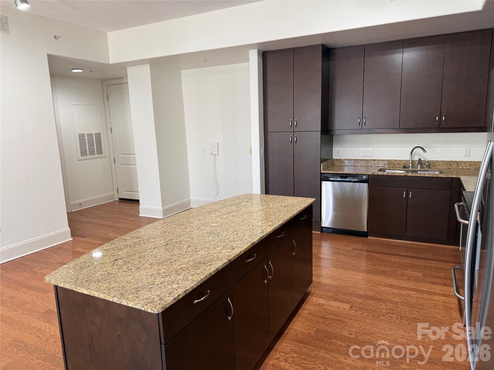 Piedmont Row - Residential