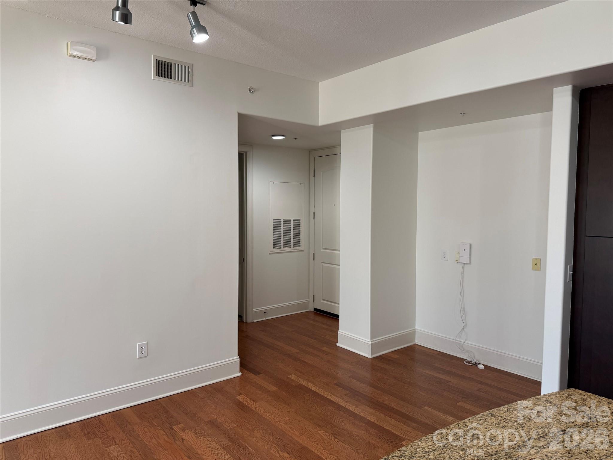 Piedmont Row - Residential