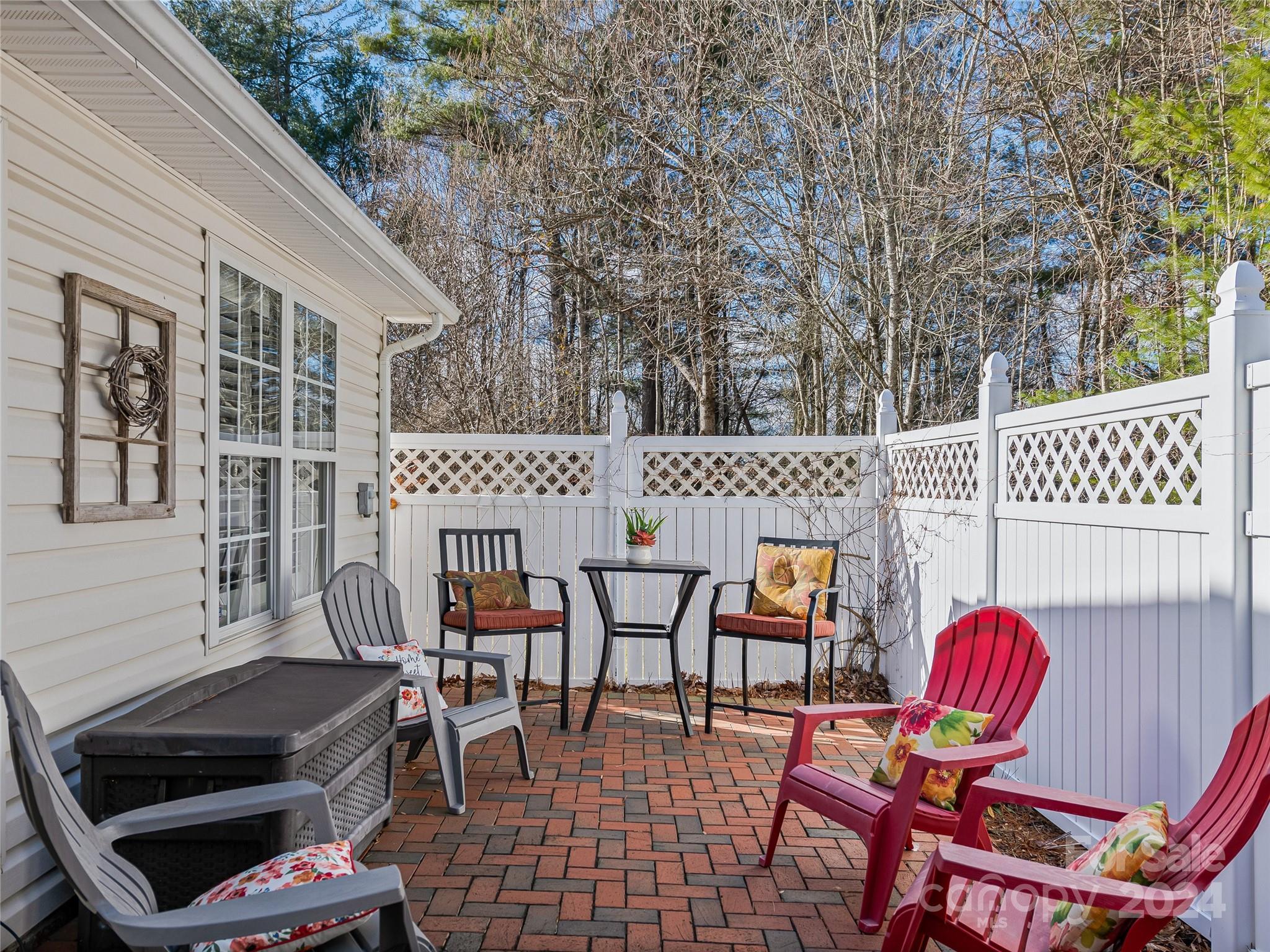 St. Johns Commons - Residential