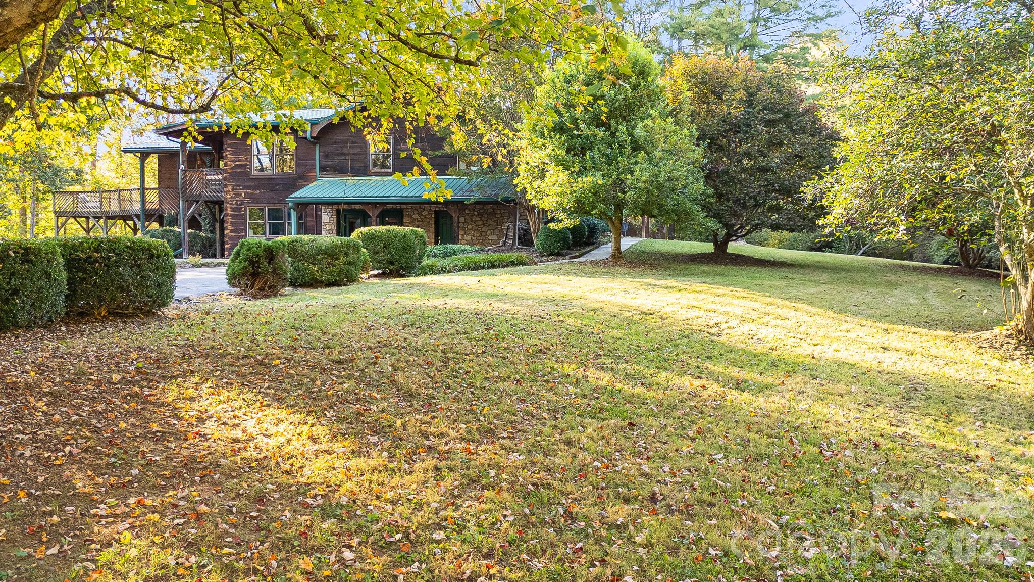 104 Paramount Drive