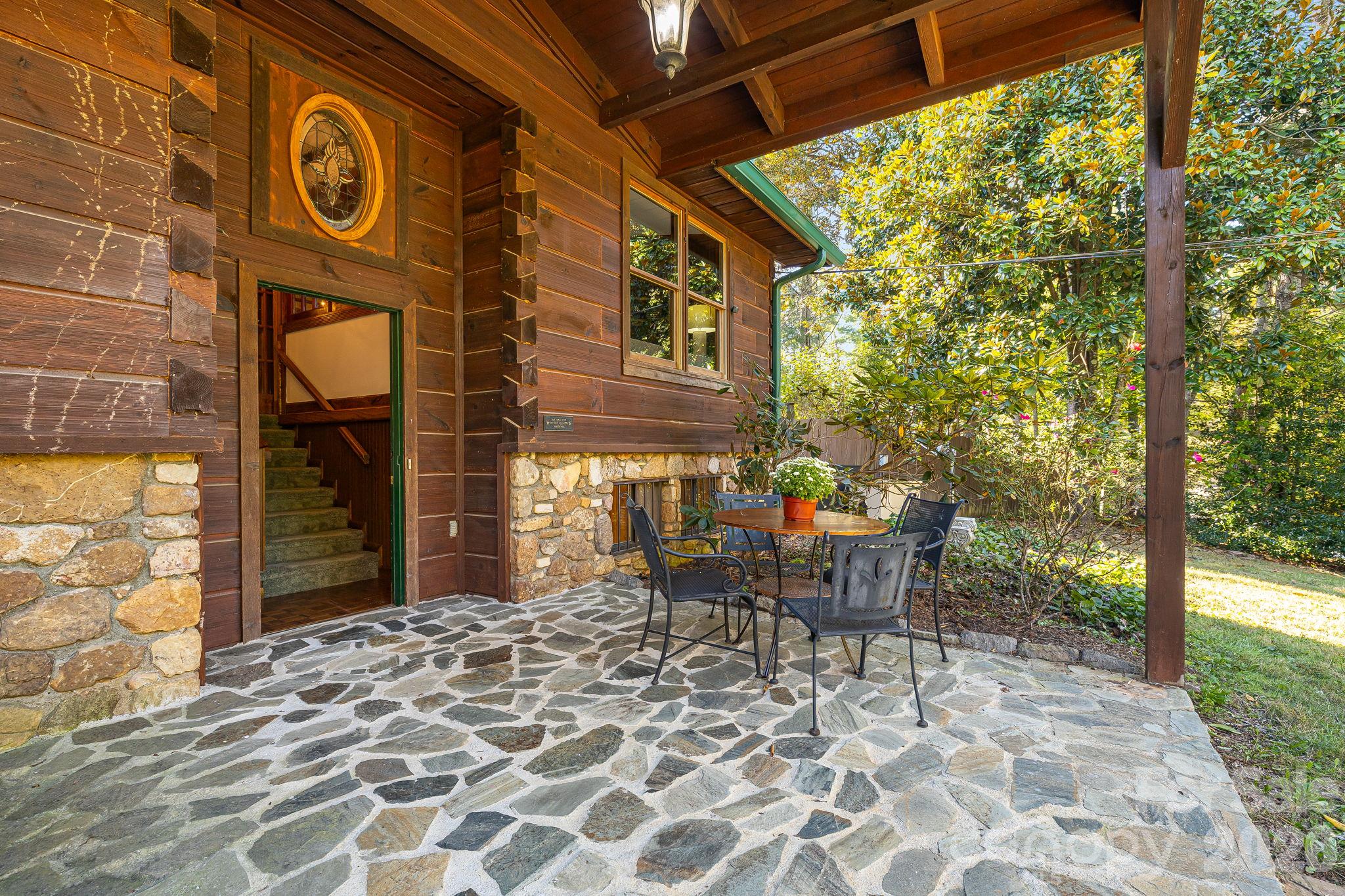 104 Paramount Drive