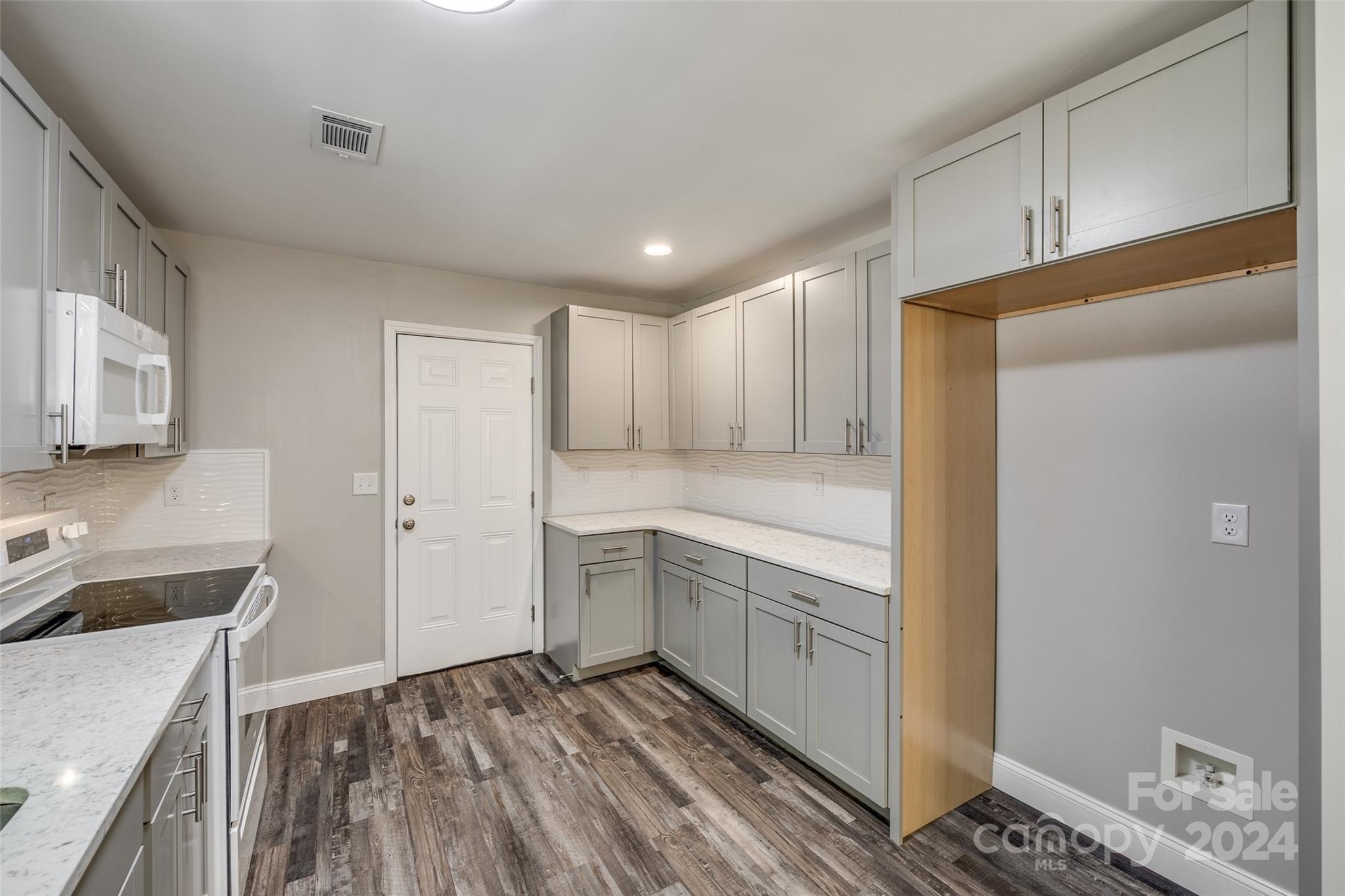 Forest Oaks - Residential