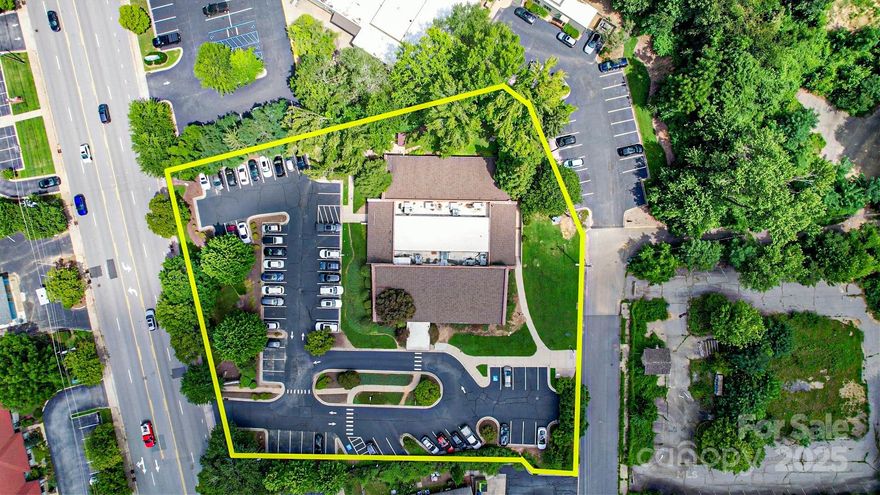 9,629/sf Building on 1.57/ac now available for purchase in downtown Asheville.  Currently a medical office with ample parking available.  Tenant will stay for 3 +/- years with the current lease with no options.  This is a fantastic Investment Opportunity in Downtown Asheville.  CAP rate 6.9%.