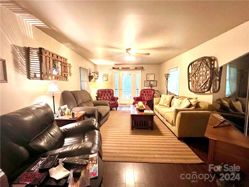 5419 Stevens Mill Road