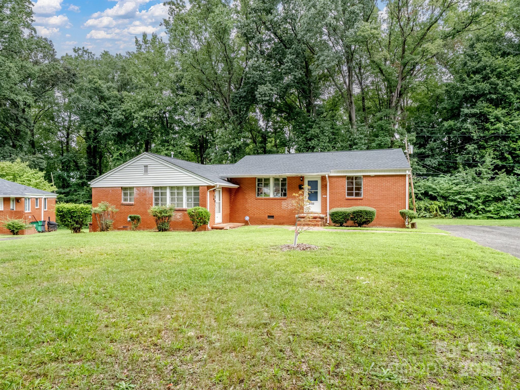 3122 Marlborough Road