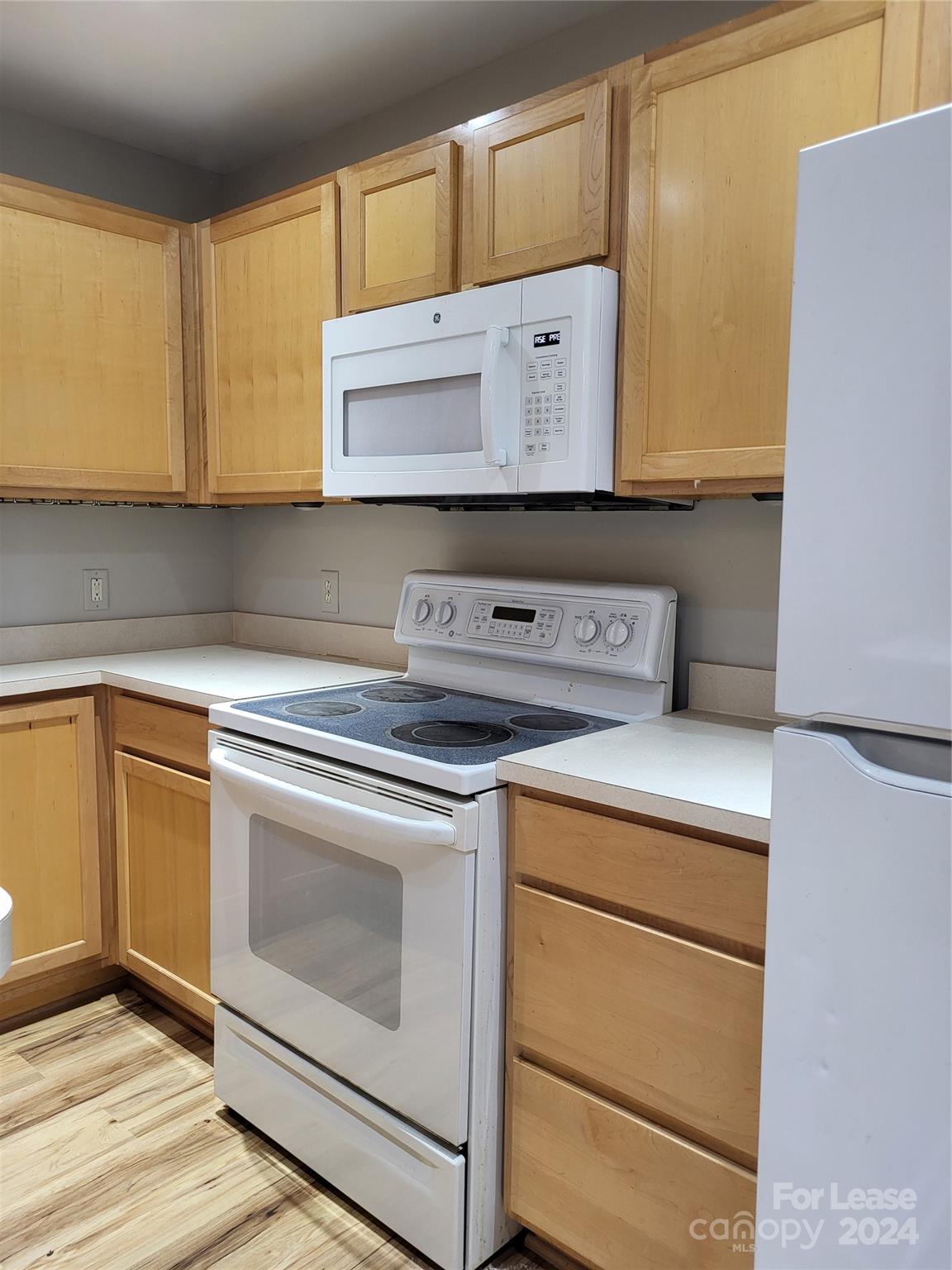 Gateway Plaza - Residential Lease
