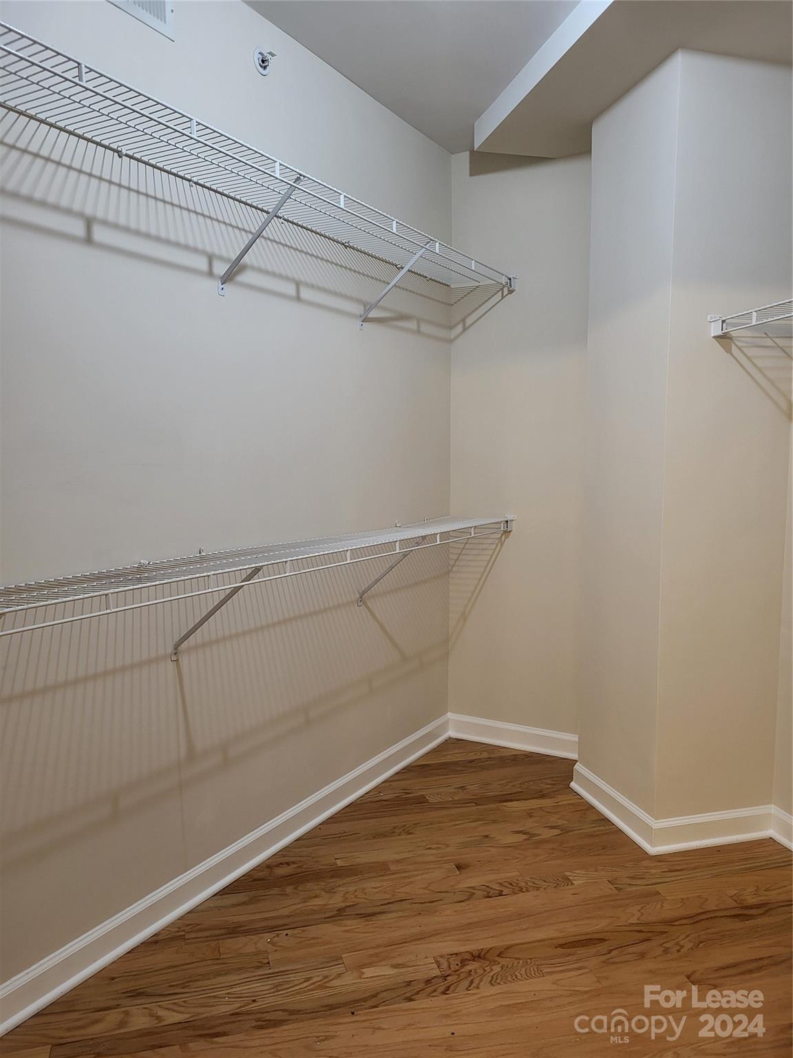 Gateway Plaza - Residential Lease