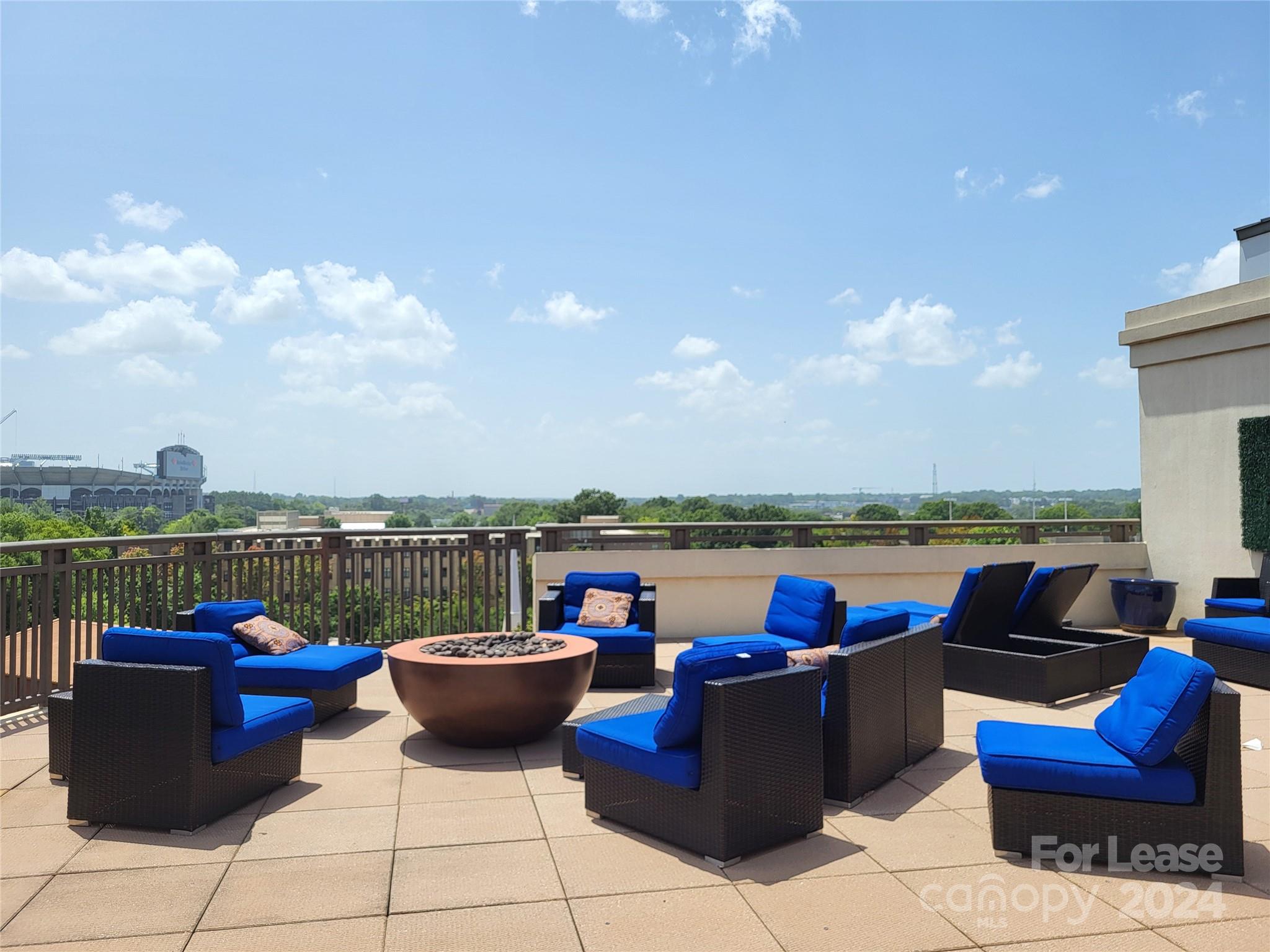 Gateway Plaza - Residential Lease
