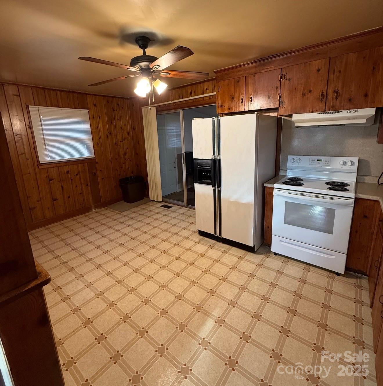 4318 Knollcrest Drive