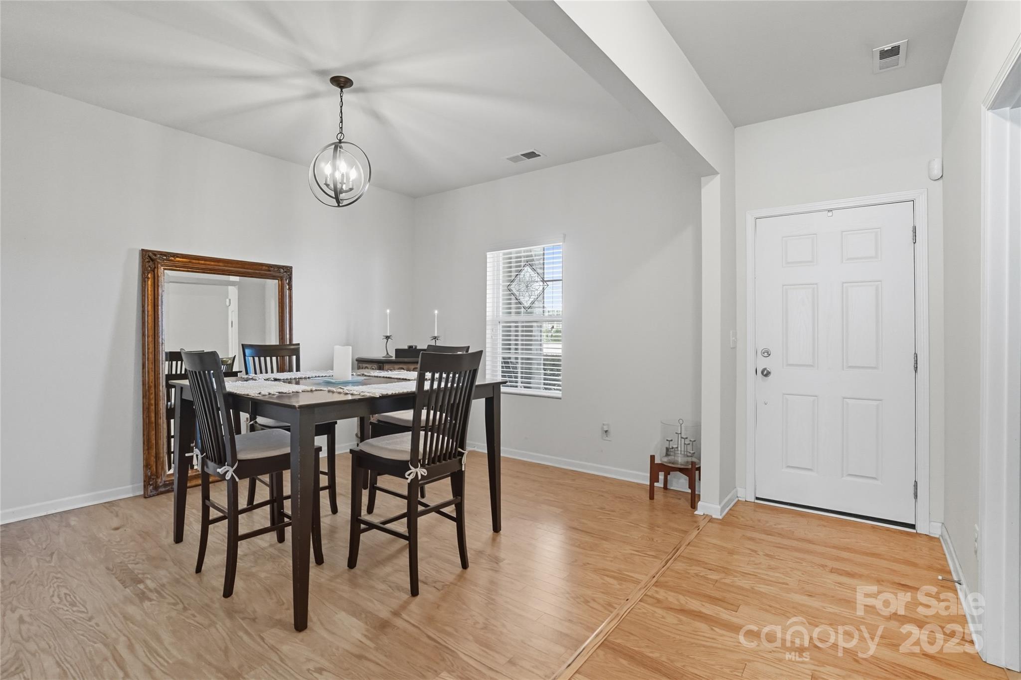134 E Neel Ranch Road 13