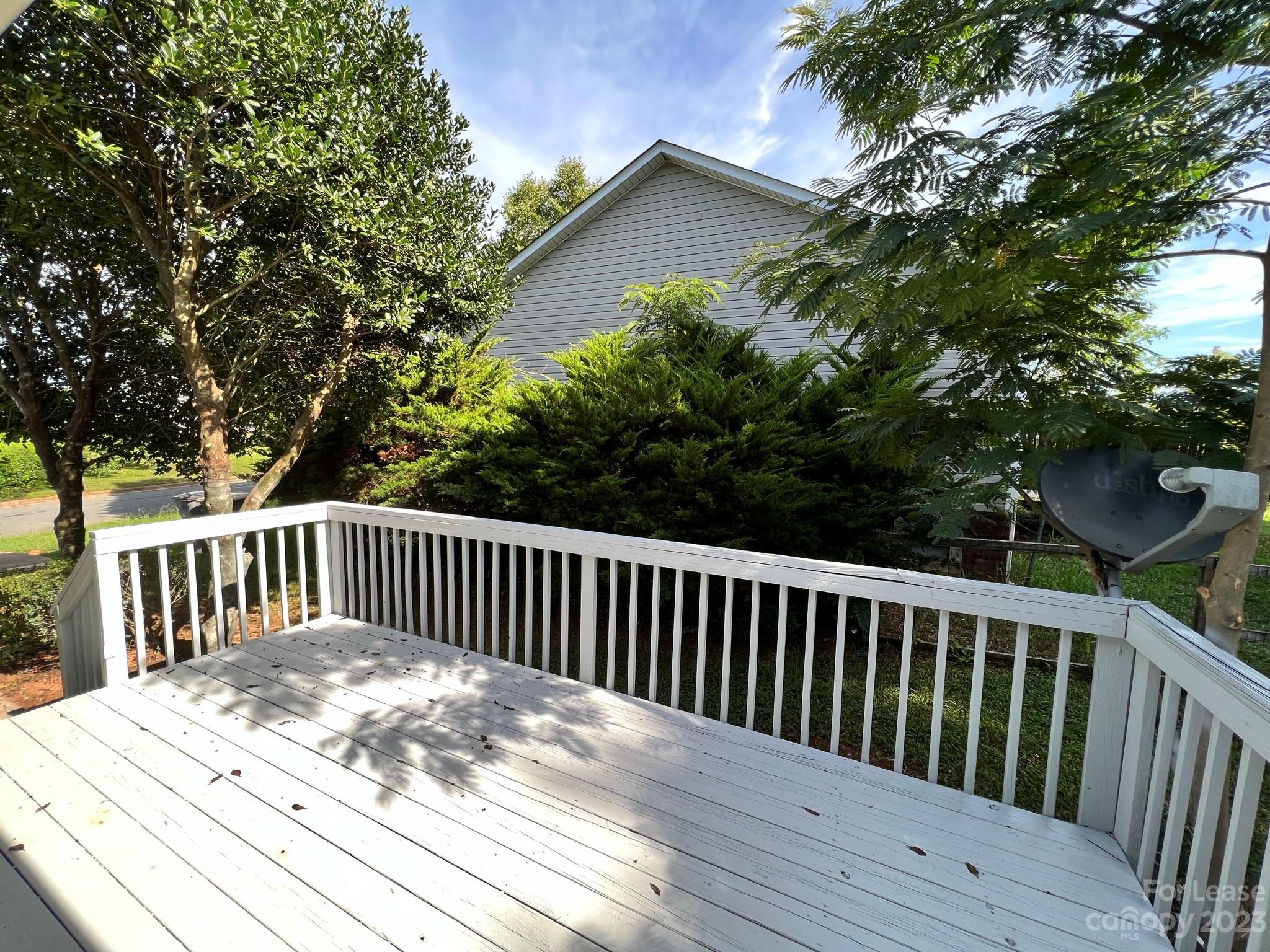 South Ridge Estates - Residential Lease