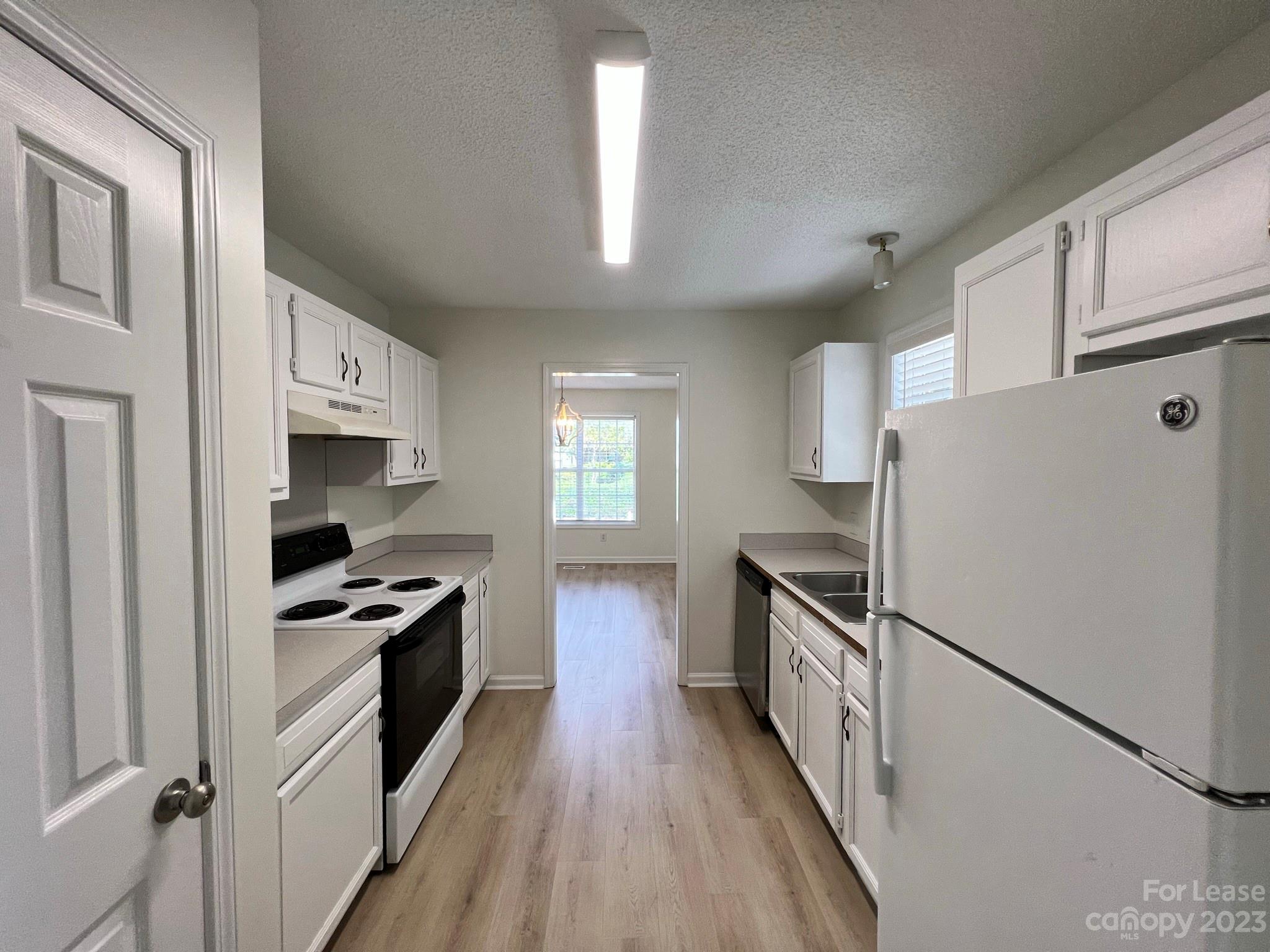 South Ridge Estates - Residential Lease