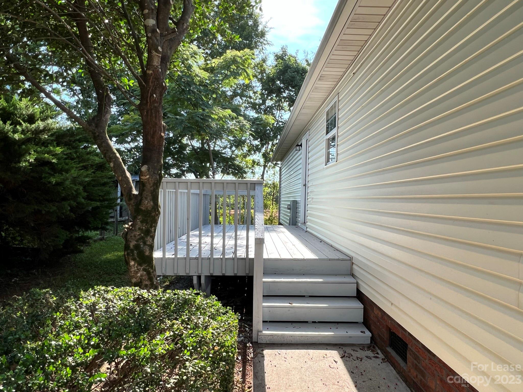 South Ridge Estates - Residential Lease