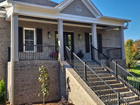 A home in Hickory