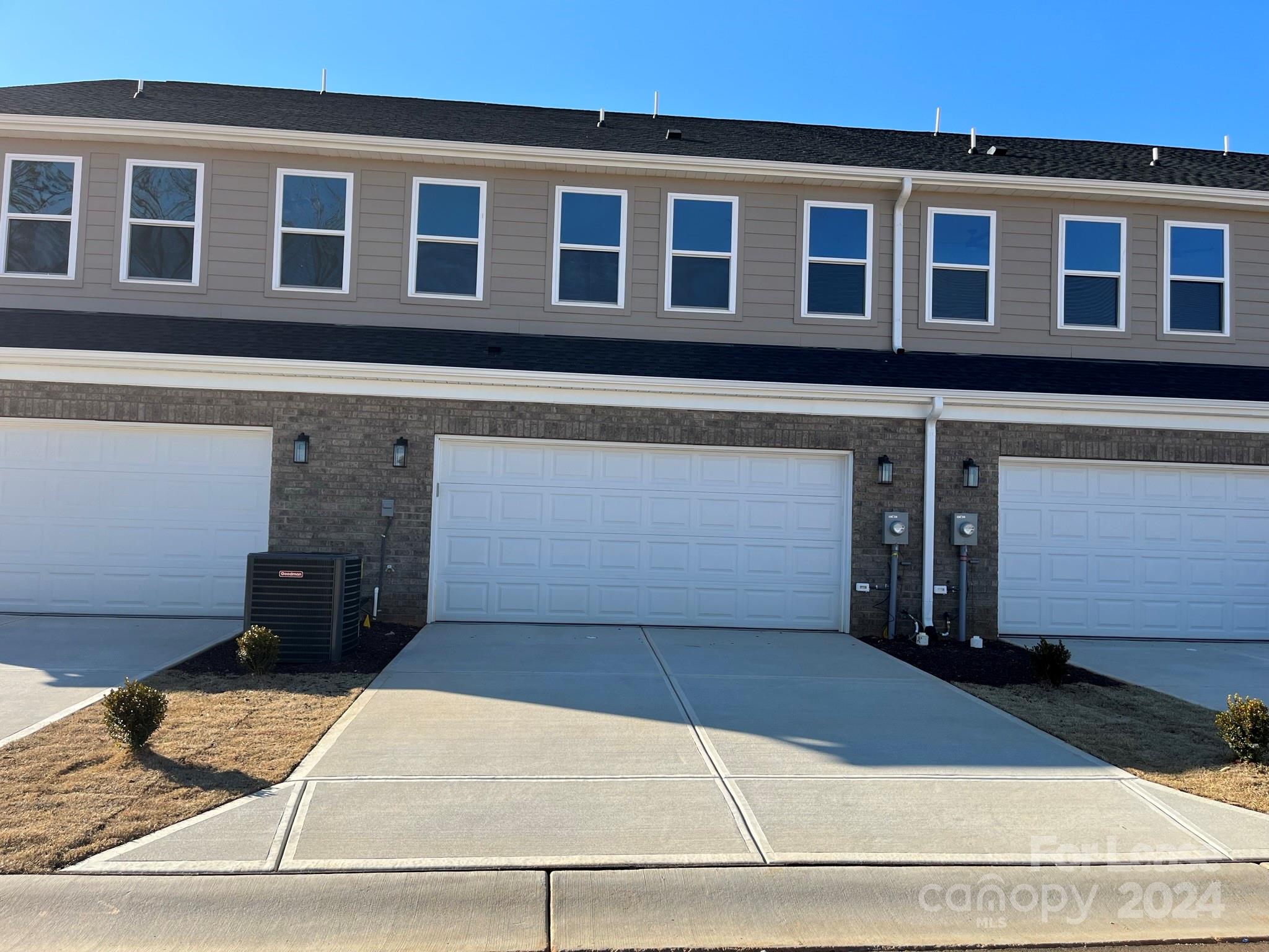 Luna Abodes - Residential Lease