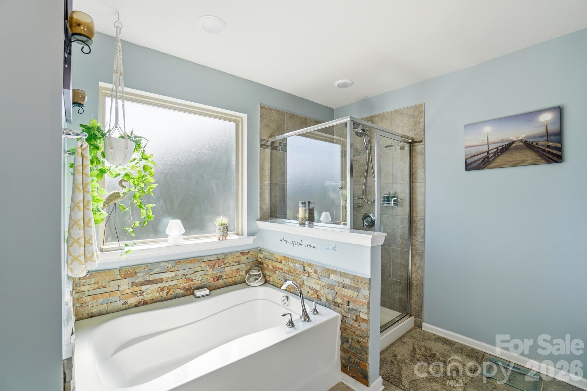 Falls Cove at Lake Norman - Residential