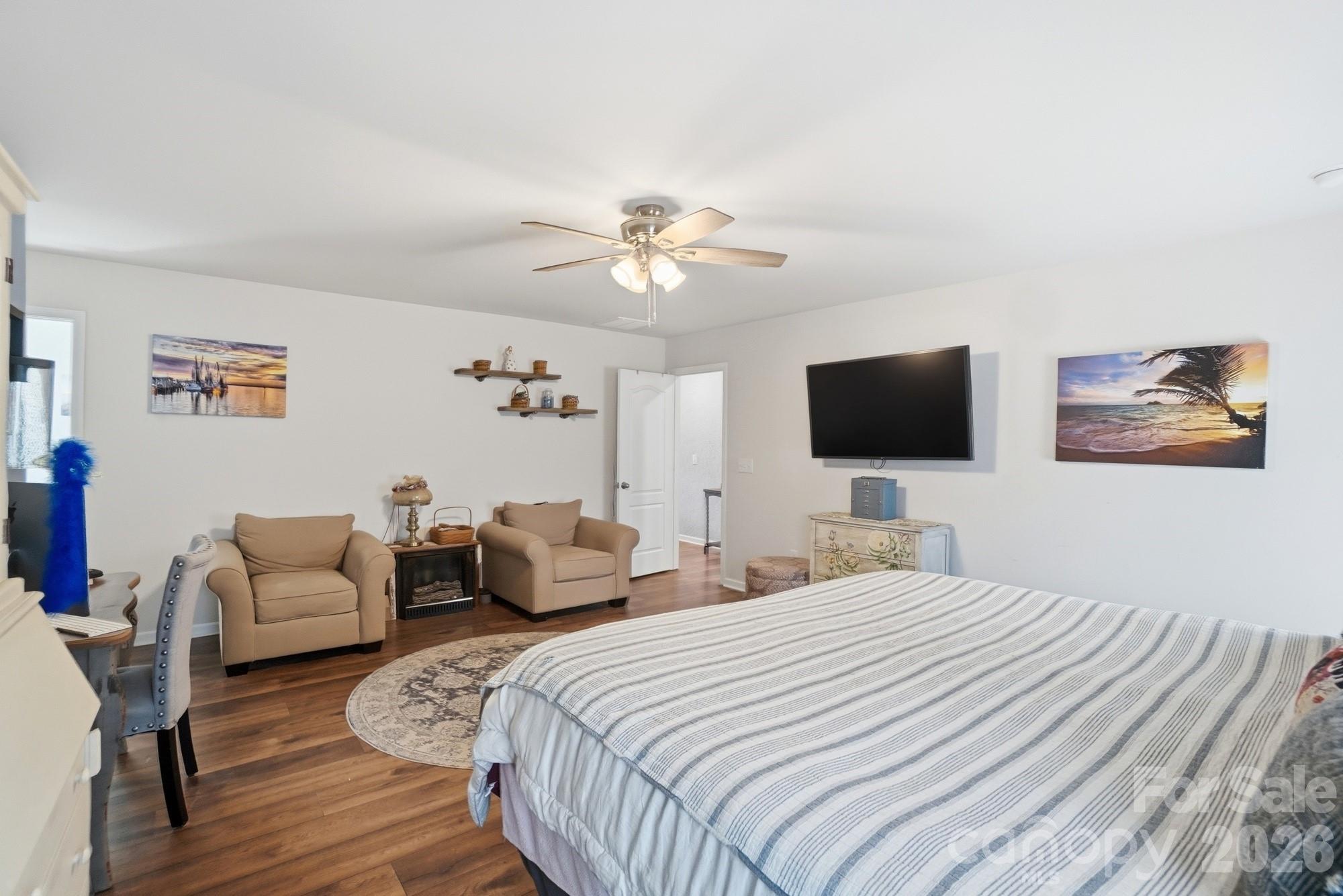 Falls Cove at Lake Norman - Residential