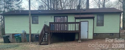 3011 winding Trail Matthews NC 28105