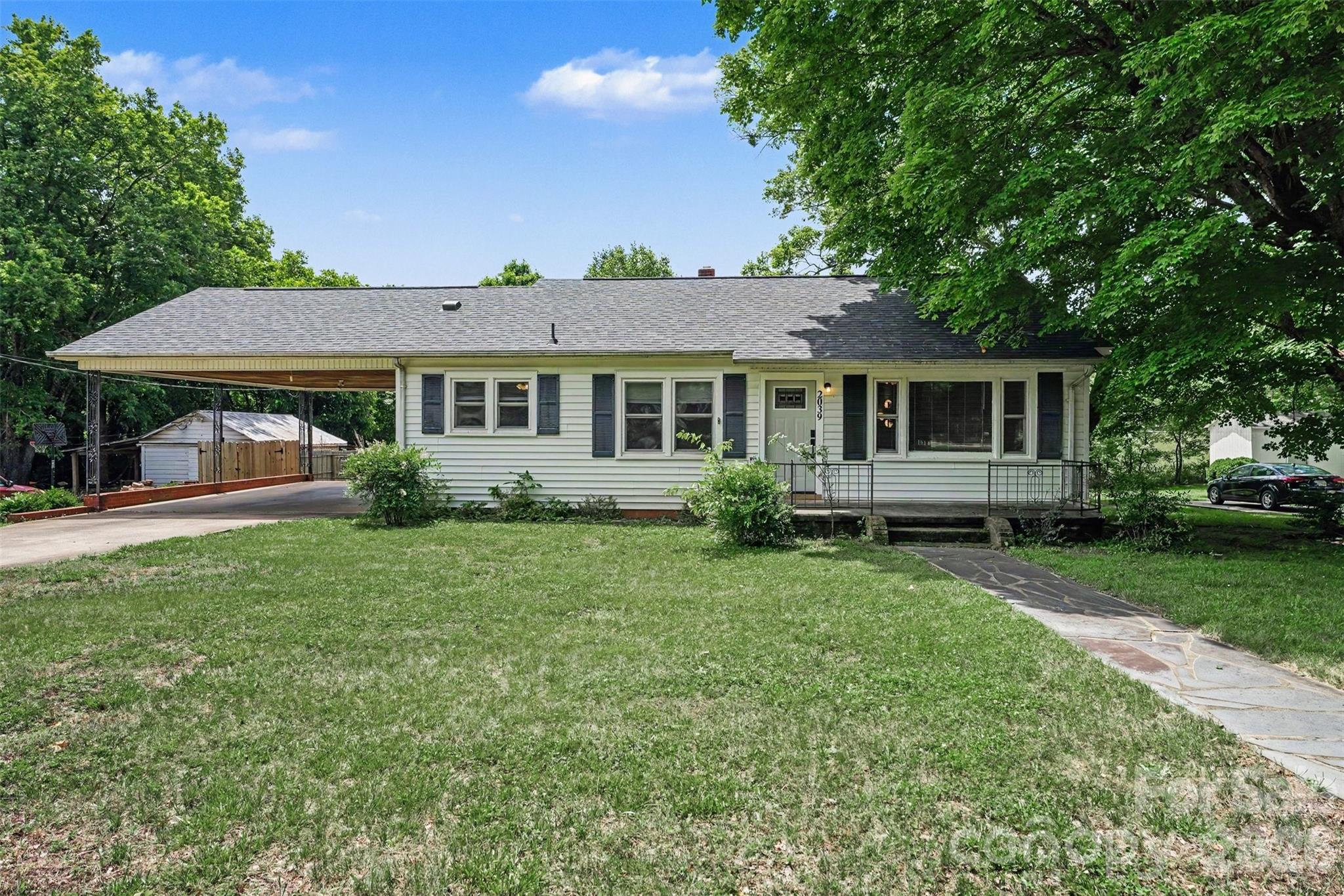 2039 Cline Street